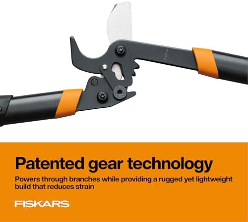 fiskars 18” powergear2 garden bypass loppers, 1.5" capacity, close-up detail