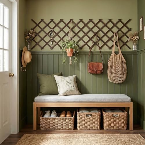 expandable wooden lattice panels outdoor garden fence trellis, side view