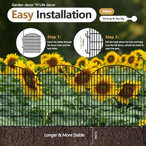 10 panels garden fence animal barrier with lock, close-up detail