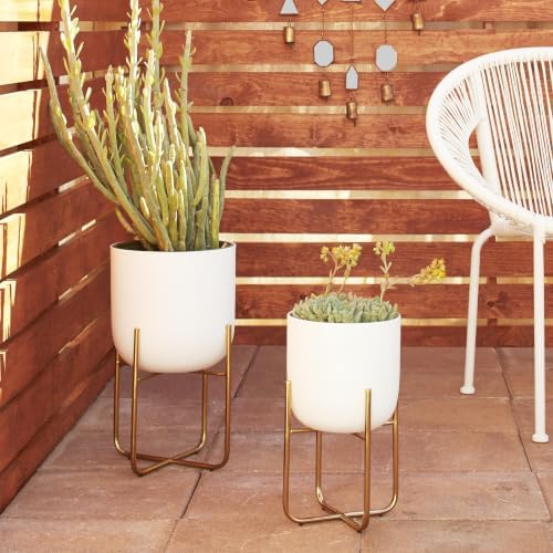 deco 79 metal planter, set of 2 planter, close-up detail