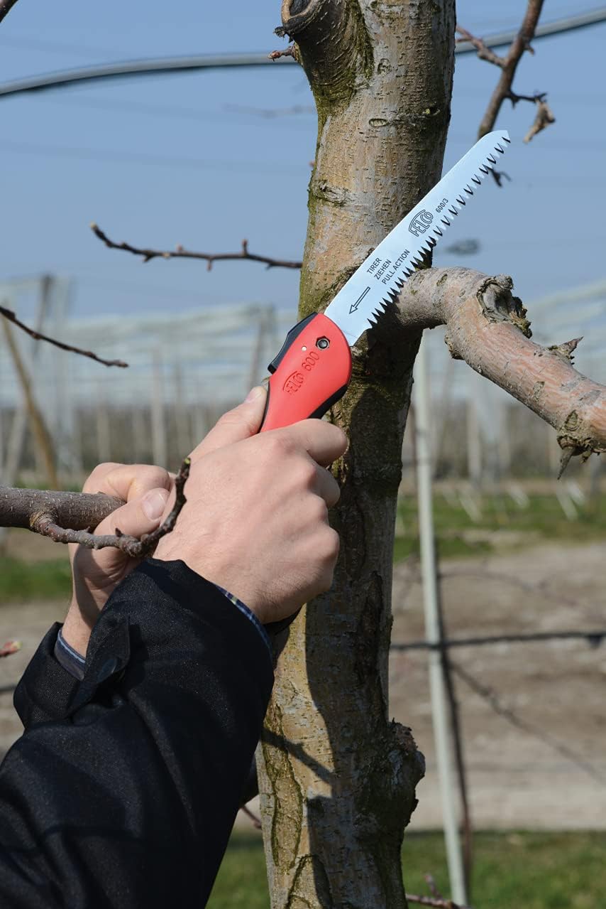 FELCO 611 Pruning Saw – Straight Pull-Stroke Saw for Tree Trimming & Forestry | Tree Branch Cutter | Handsaw with Tapered Hardened Steel 13" Blade, Non-Slip Handle, Carrying Sheath, Swiss Precision