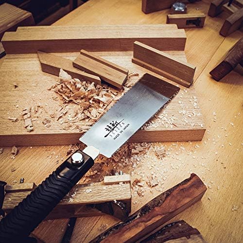 suizan ryoba double edge saw 7" - japanese on a desk or shelf