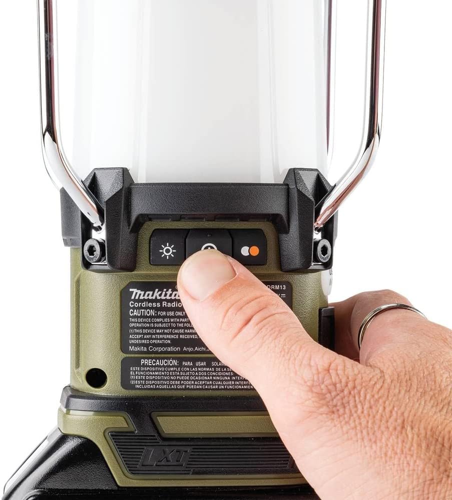 Makita ADRM13 Outdoor Adventure™ 18V LXT® Bluetooth® Radio and L.E.D. Lantern | Bluetooth Radio and L.E.D. Lantern
