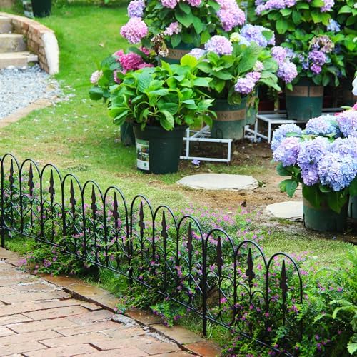decorative garden fence metal fence border 18" h, close-up detail
