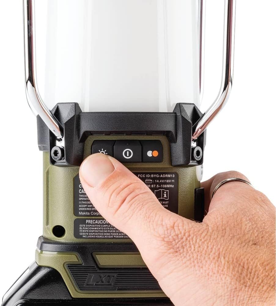 Makita ADRM13 Outdoor Adventure™ 18V LXT® Bluetooth® Radio and L.E.D. Lantern | Bluetooth Radio and L.E.D. Lantern