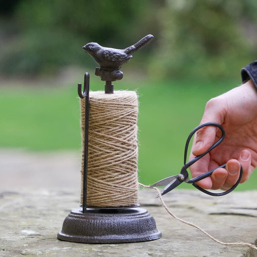 esschert design usa tg214 garden twine and scissors, close-up detail
