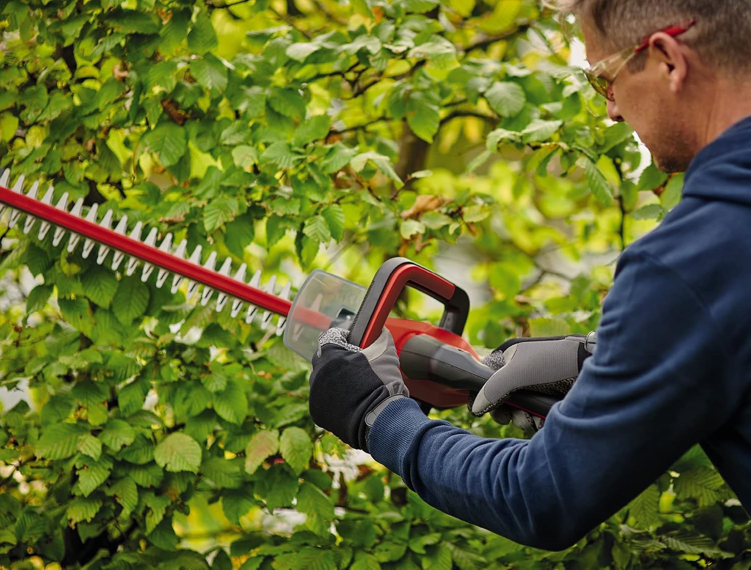 Einhell GC-CH 18/50 Li Solo Cordless Hedge Trimmer | PXC | 18 V | Metal Gear | Aluminium Knife Cover | Quiver | Without Battery