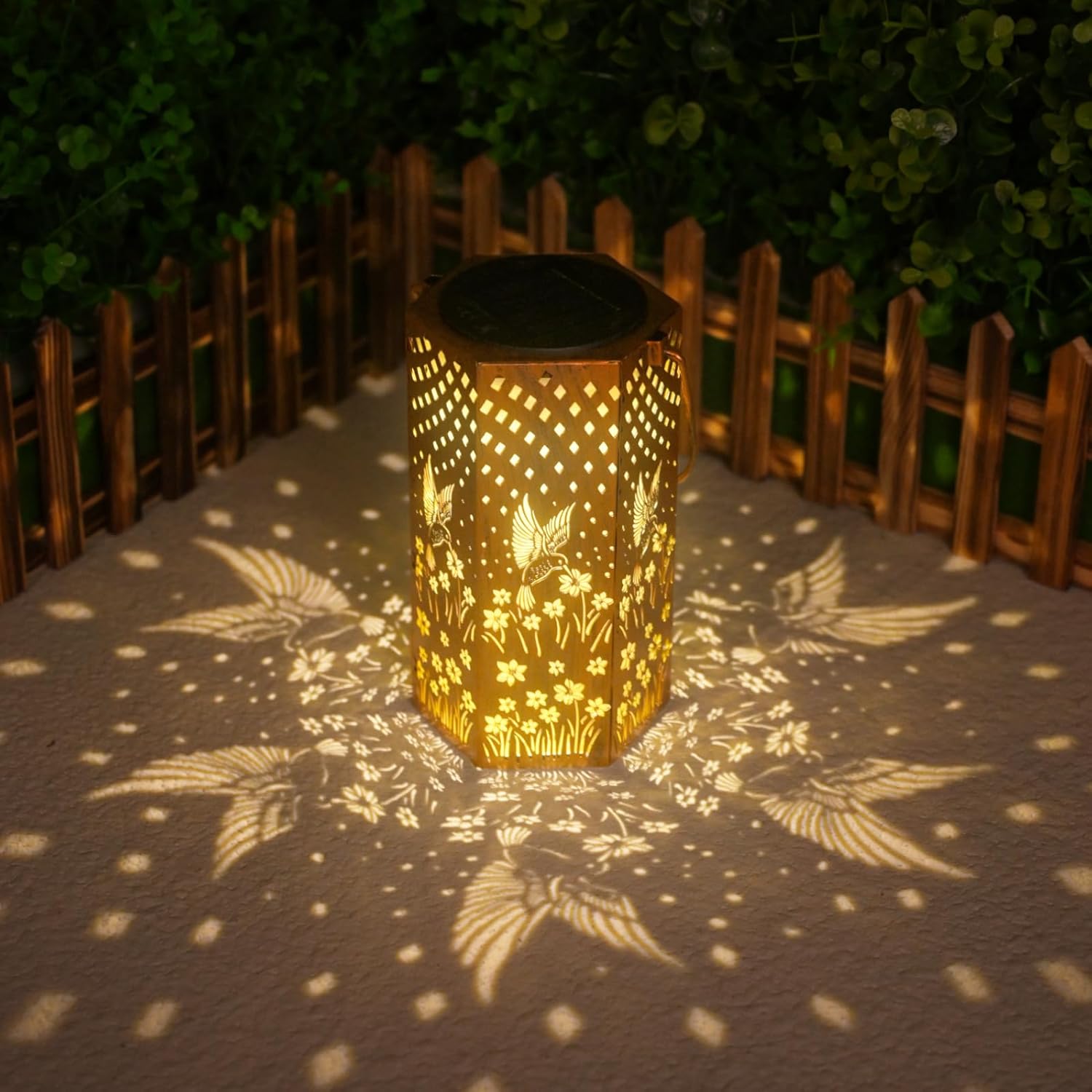 Hummingbird Solar Lanterns Outdoor Waterproof Garden Decor - Birthday Gifts for Women Men Mom Father Garden Gifts, Solar Lights Outdoor Decor for Patio, Outside, Yard, Lawn, Pathway