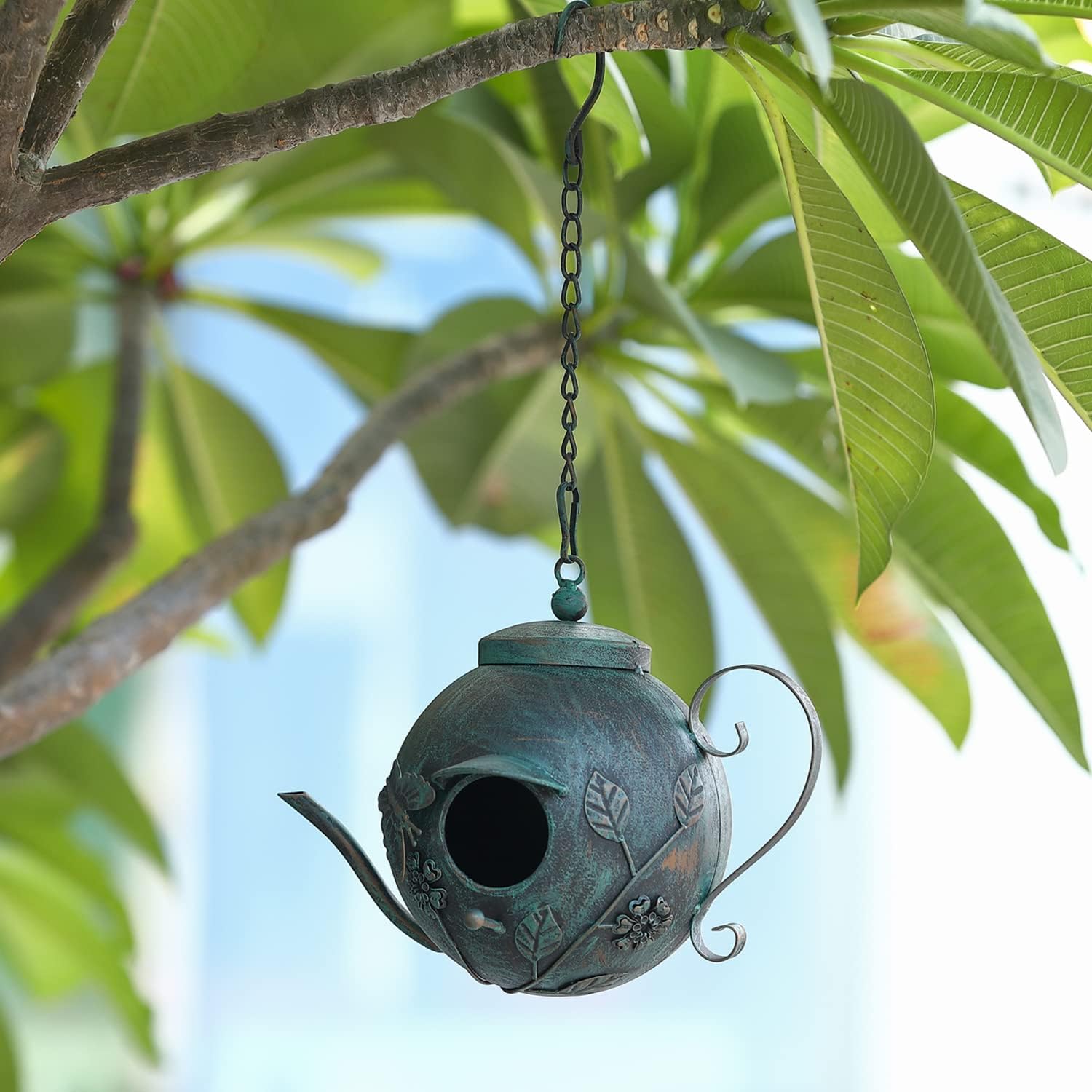 Bird Houses for Outside, Outdoor Bird House, Teapot Shaped Hanging Bird House, Antique Metal Bird House, Decorative Bird Houses, Unique Humming Bird Houses for Garden Patio Yard Lawn Backyard Decor