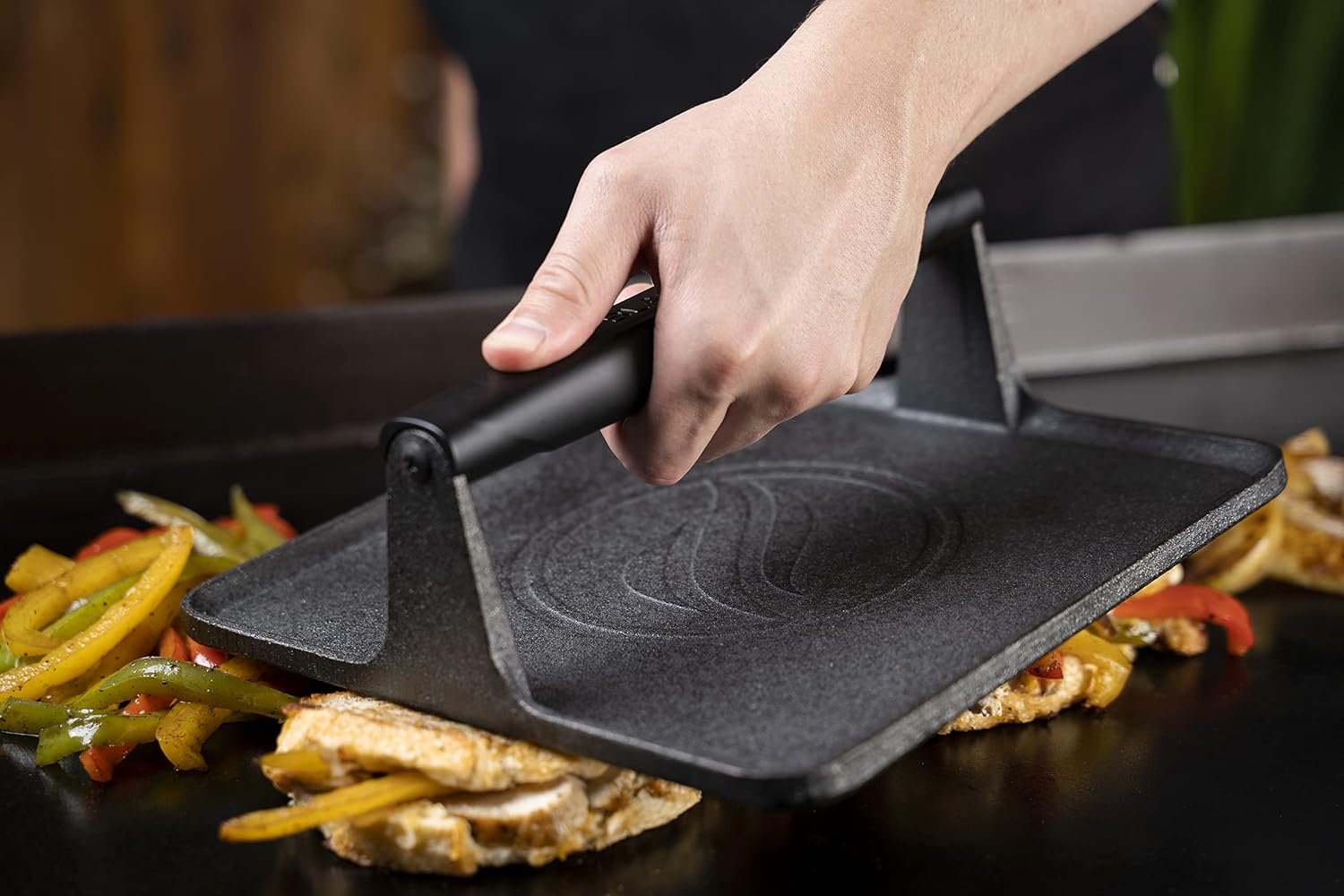 Blackstone 5554 Pre-Seasoned Cast Iron Griddle Grill Press, 10" x 10" x 4" | Signature, XL Extra Wide Base, Heavy Duty, Heat Resistant Handle, Square