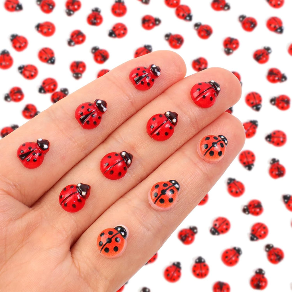 300pcs Mini Resin Ladybug Decor Tiny Ladybug for Crafts Dollhouse Miniatures Mini Resin Things Animals for Fairy Garden Micro Landscaping Home Decoration, 3 Types(0.32*0.4inch & 0.3*0.36inch)
