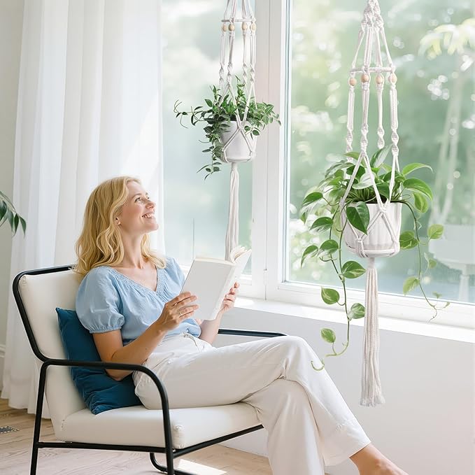 Macrame Plant Hanger with Grow Light: 2 Pack Sturdy Hanging Planters for Indoor Plants, Cute Plant Holder with Plant Light, Perfect for Different Size Pots (Daylight Spectrum)