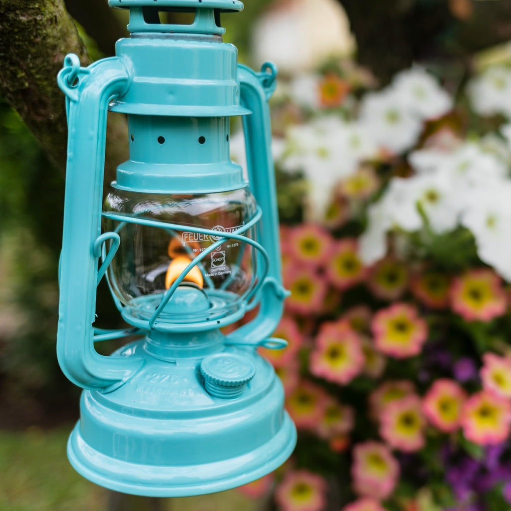 Feuerhand Outdoor Kerosene Fuel Lantern, German Made Weather Resistant Baby Special 276 Galvanized Hurricane Lamp for Camping or Patio, 10 Inches, Pastel Green
