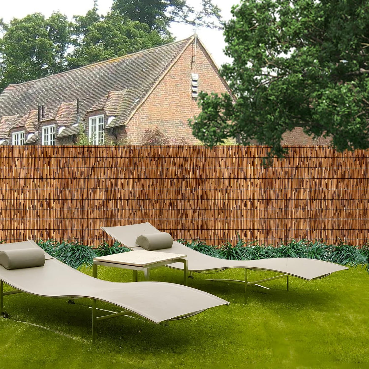 natural reed fence,4ft x 16.4ft bamboo fencing privacy on a desk or shelf