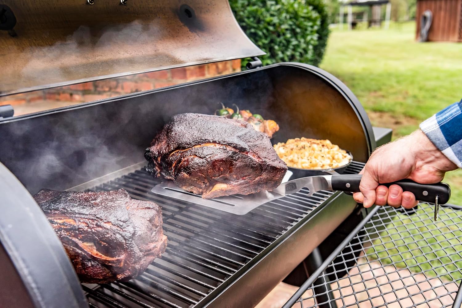 Oklahoma Joe’s Blacksmith Hawg Lifter Heavy-Duty BBQ Meat Tool for Large Cut