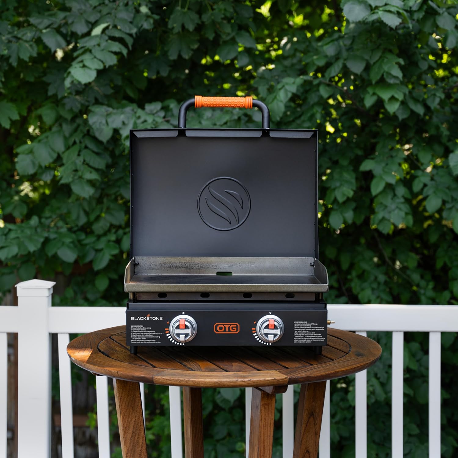 Blackstone OTG Outdoor Tabletop Griddle with Built-in Hood, Black, 22 Inch | Portable Grill Appliance for Camping, Tailgate Grilling, and On-the-Go Kitchen Cooking