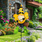 Gnome Metal Yard Art, Gnomes Garden Statue Outdoor Decor, 48 inch Gnome Decorations 360 Degrees Swivel Wind Spinner for Outdoor Patio Garden Backyard Décor - Bee