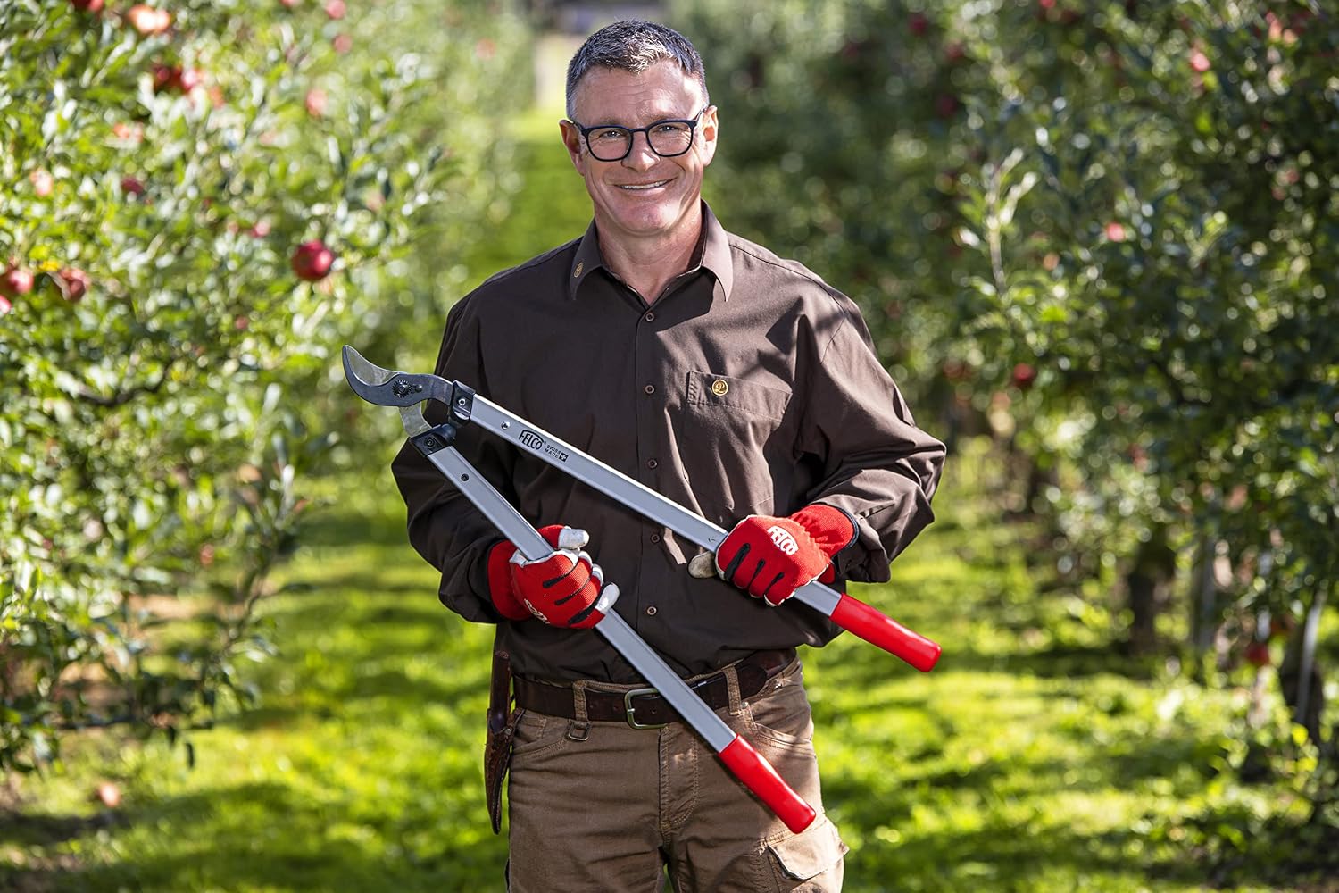 FELCO F221-70 Swiss Made Loppers for Gardening – 28" Lightweight Precision Loppers for Tree Trimming | Tree Branch Cutters | Tree Trimmer Tool with Curved Bypass Blade | I-Beam Handles | Orchard Reach