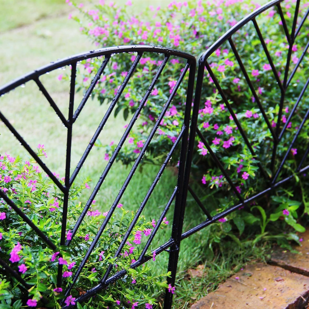 decorative fence 17in x 7.9ft garden metal fence on a desk or shelf