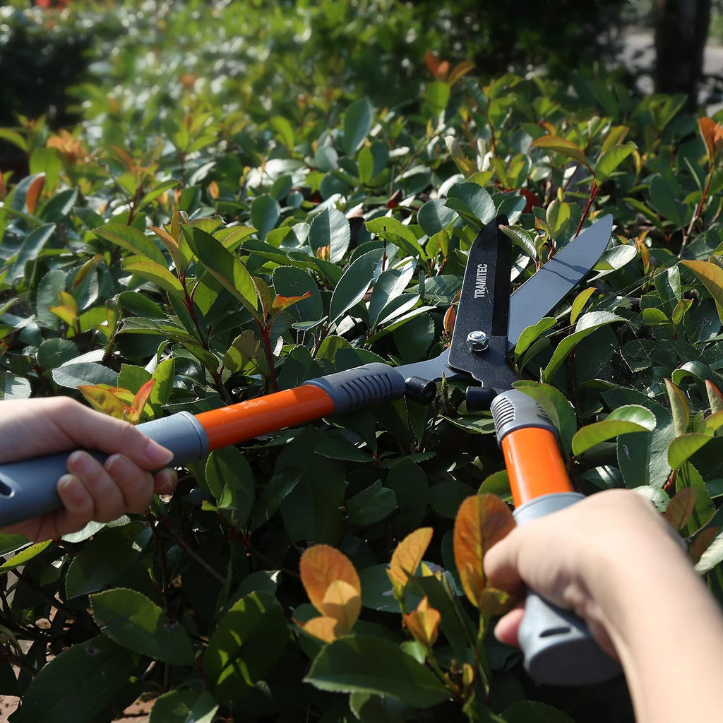Garden Hedge Shears, Manual hedge Clippers for Shaping Shrubs and Trimming Bushes. Hedge Clippers & Shears made with Durable Carbon Steel Blades, Shock-Absorbing Bumpers and Comfort Grips.