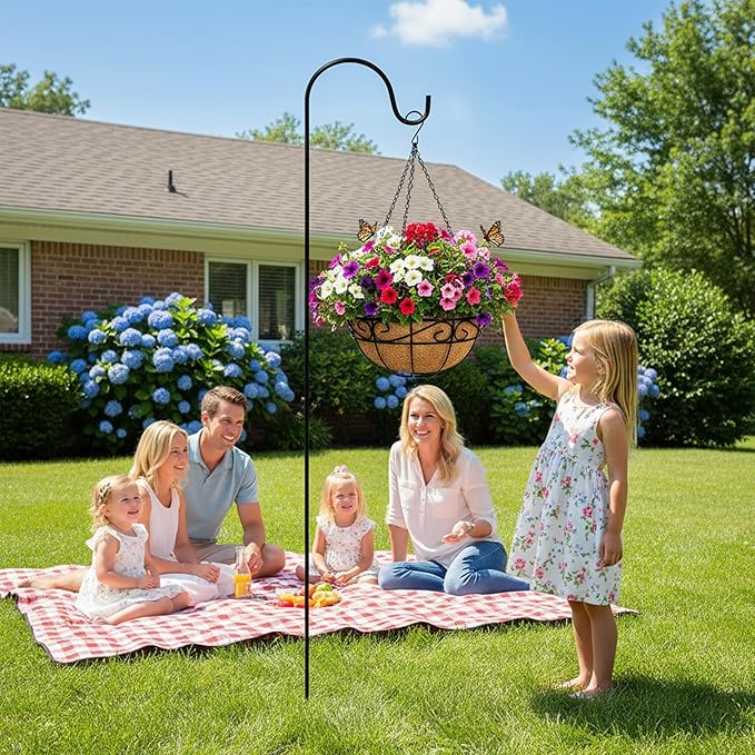 Outdoor Metal Hanging Planters Basket (4pack, 12 inch) Hanging Baskets for Plants Chain Round Wire Plant Holder with Coco Fiber Liners for Garden, Patio, Deck, Porch(Flower Border)