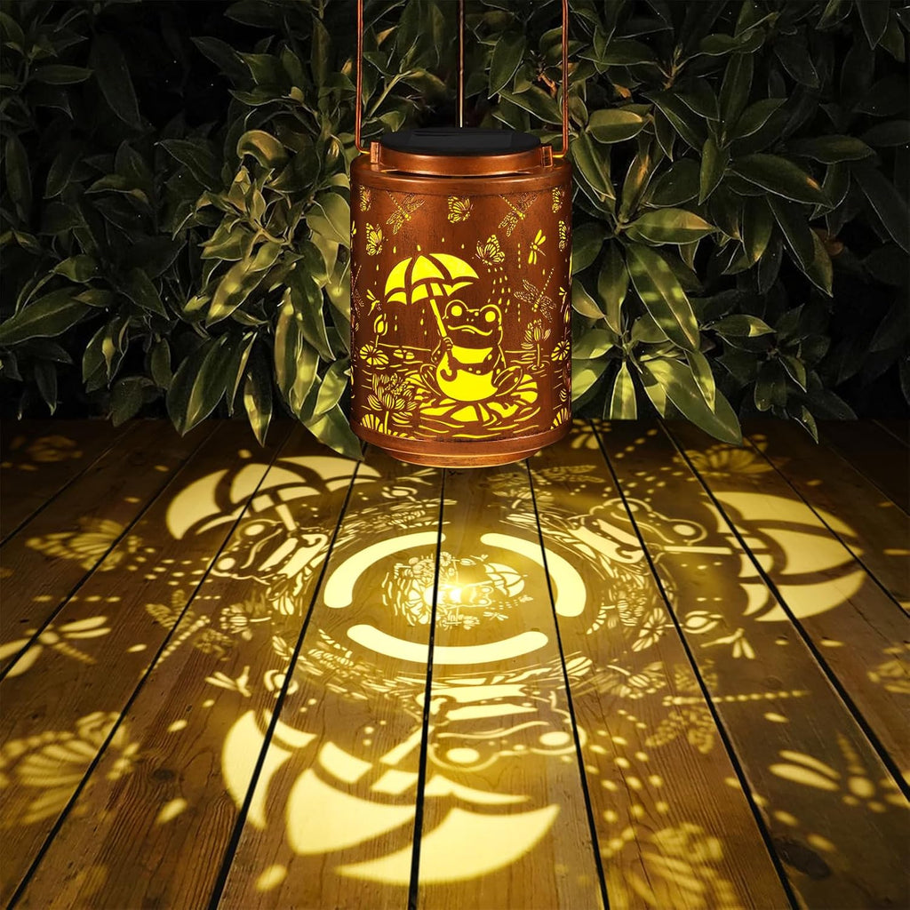 Frogs Solar Lanterns Metal Hanging Garden Decor Birthday Gifts for Women | Solar Lights Waterproof Outdoor Decoration for Outside LED Lanterns for Yard Patio Lawn Gifts for Mon Grandma