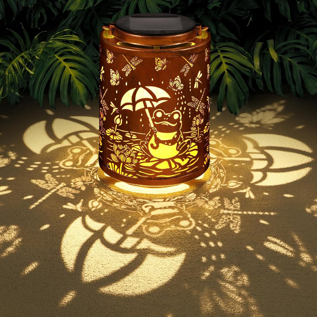 Frogs Solar Lanterns Metal Hanging Garden Decor Birthday Gifts for Women | Solar Lights Waterproof Outdoor Decoration for Outside LED Lanterns for Yard Patio Lawn Gifts for Mon Grandma