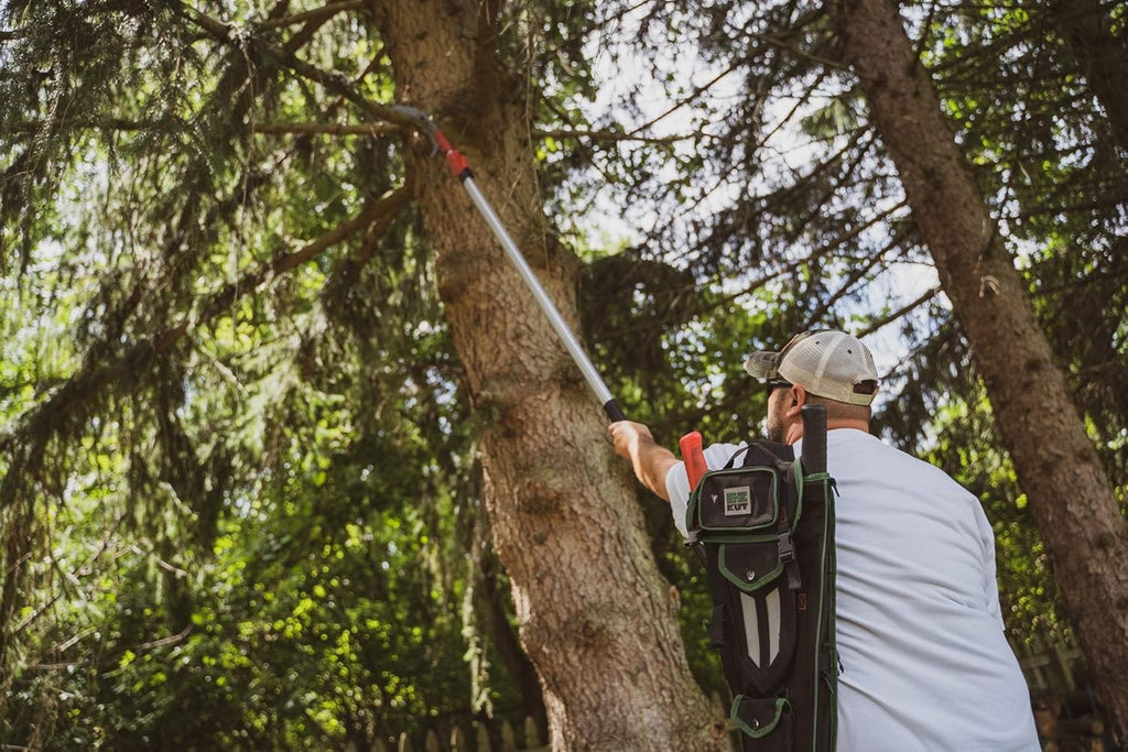 EZ Kut Kamikaze 15′ Extendable Tree Trimmer Pole Saw - Branch Cutter with Single Hook Pole Saw Blade for Branch Removal - Best Pole Saws for Tree Trimming. Tree pruner pole saw since 1988