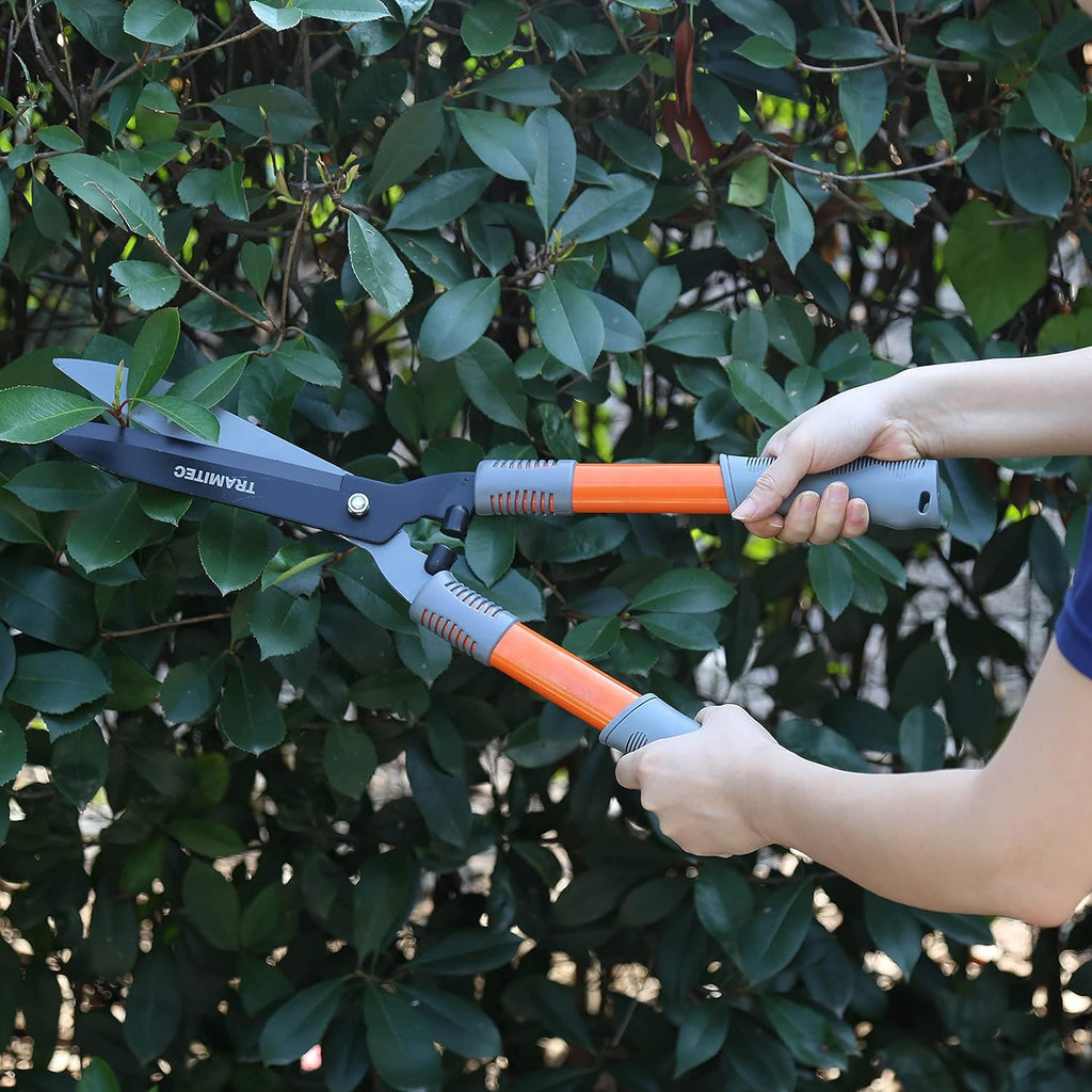 Garden Hedge Shears, Manual hedge Clippers for Shaping Shrubs and Trimming Bushes. Hedge Clippers & Shears made with Durable Carbon Steel Blades, Shock-Absorbing Bumpers and Comfort Grips.