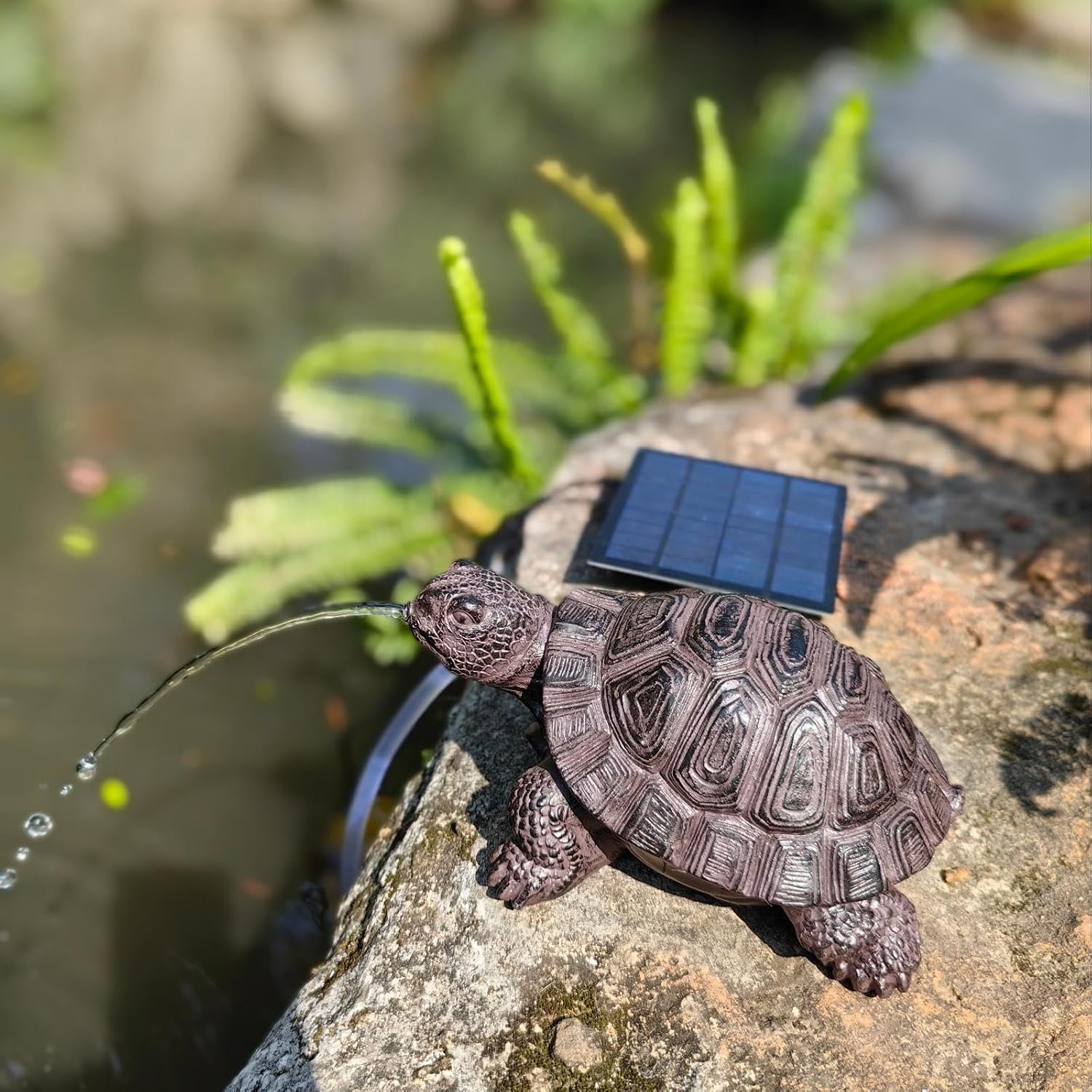 Pond Spitter, Pond Fountain Brown Resin Turtle Fountain, 7.6 * 5.1 * 3.5in | Solar-Powered Water Aerator, For Small Ponds & Garden Decor, Decorative Pond Feature