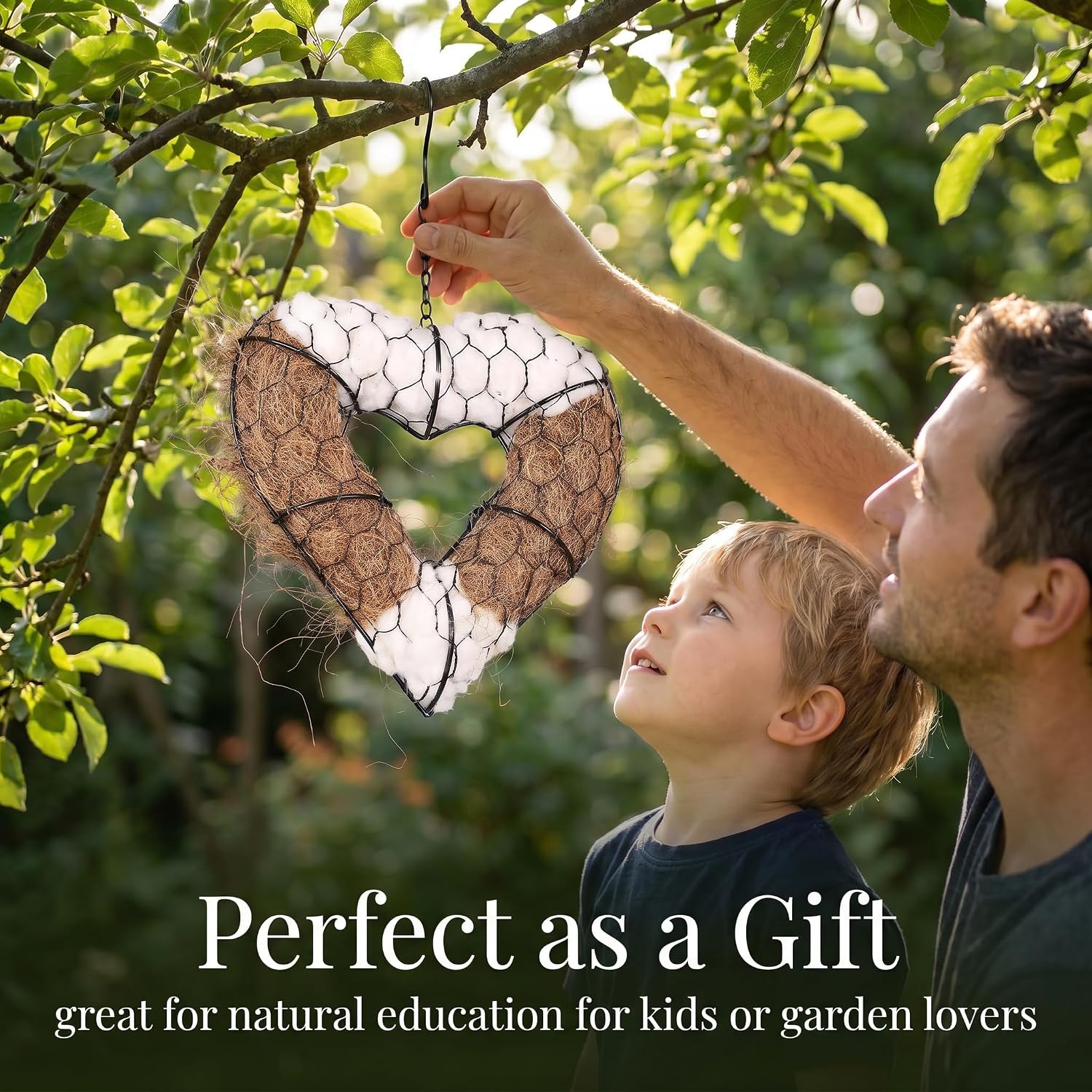 Bird Nesting Material Holder, Heart Shaped Hanging Bird Nesting Material for Wild Birds, Metal Holder with Natural Cotton & Coconut Fiber, Cottagecore Garden Decor for Bluebirds Chickadees Finches
