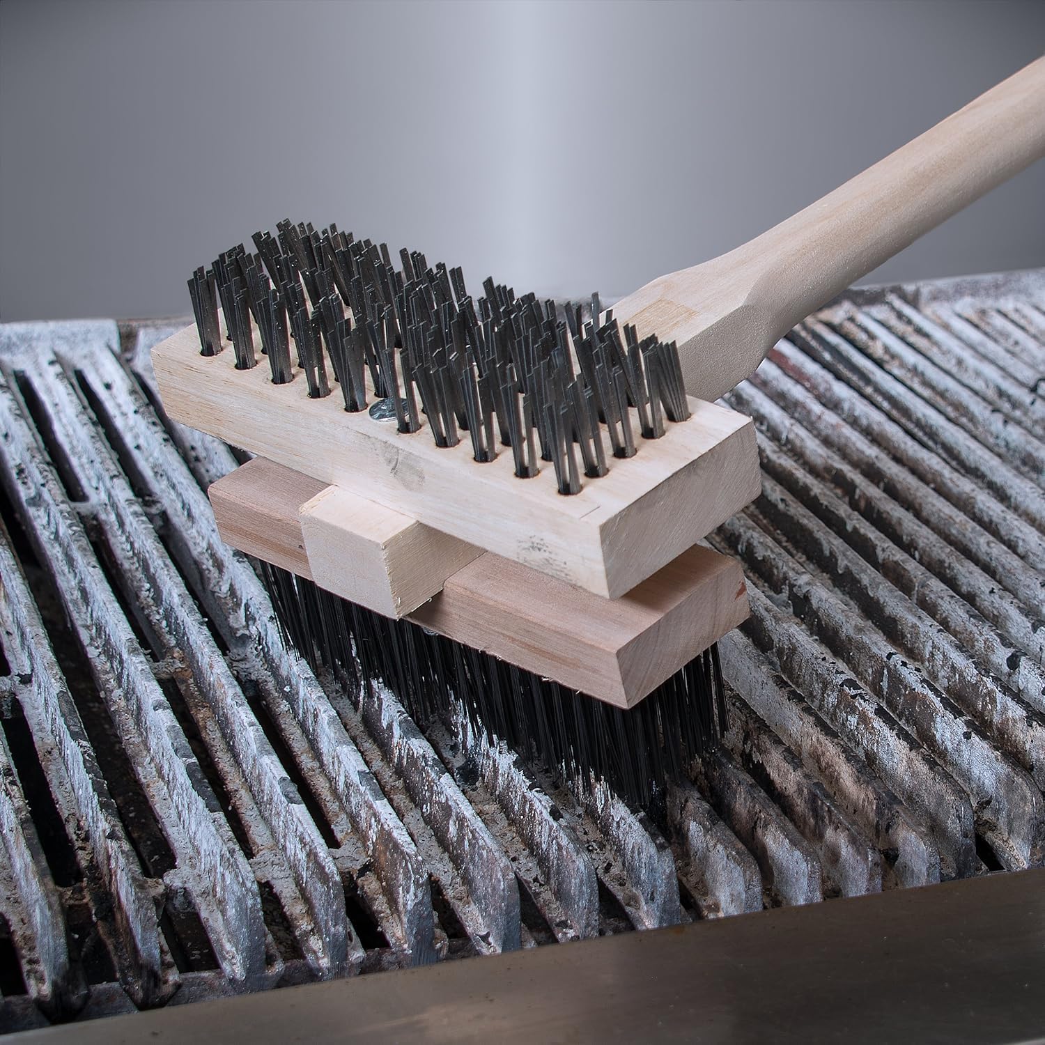 Carlisle FoodService Products Stainless Steel Double Broiler King Grill Brush with Handle, 48 Inches