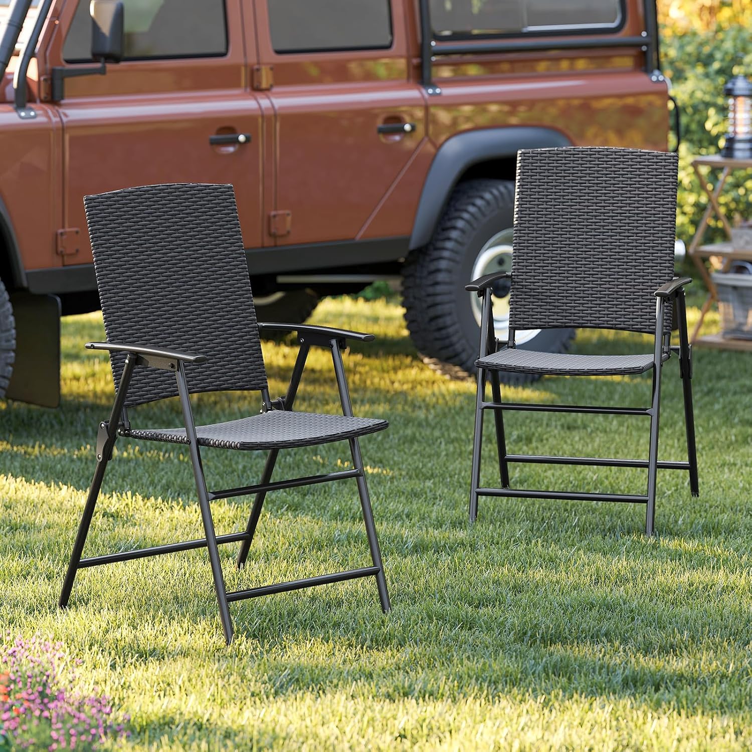 Tangkula Outdoor Folding Chairs Set of 2, Patio PE Wicker Dining Chairs with Armrests and Metal Frame, Portable Lawn Chairs for Garden, Porch, Balcony and Camping, Fully Assembled (1, Mix Brown)