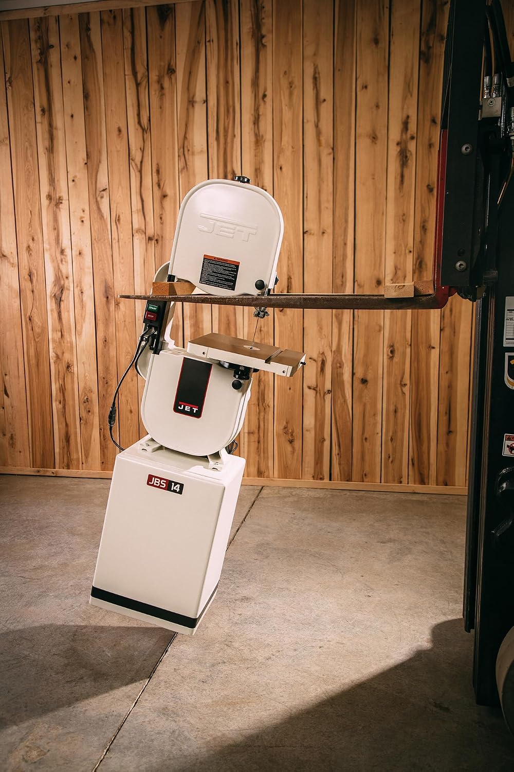 jet 14-inch woodworking band saw, 1 hp, 115/230v on a desk or shelf