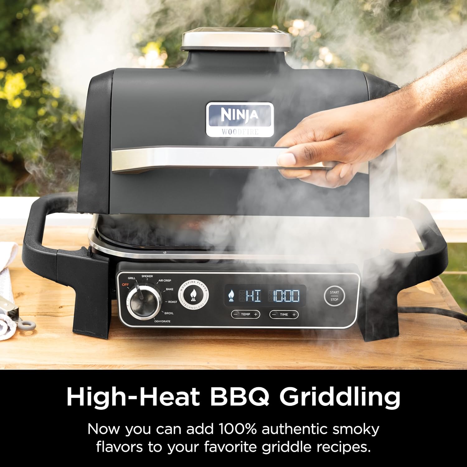 Ninja XSKGRDPLT Woodfire, Outdoor Flat Top Griddle Plate, Compatible with Ninja Woodfire Grills (OG700 series), Ceramic Coating, Insert, Black/Grey | Ninja Woodfire Griddle Plate clicks into your grill for even, edge-to-edge searing and easy-clean