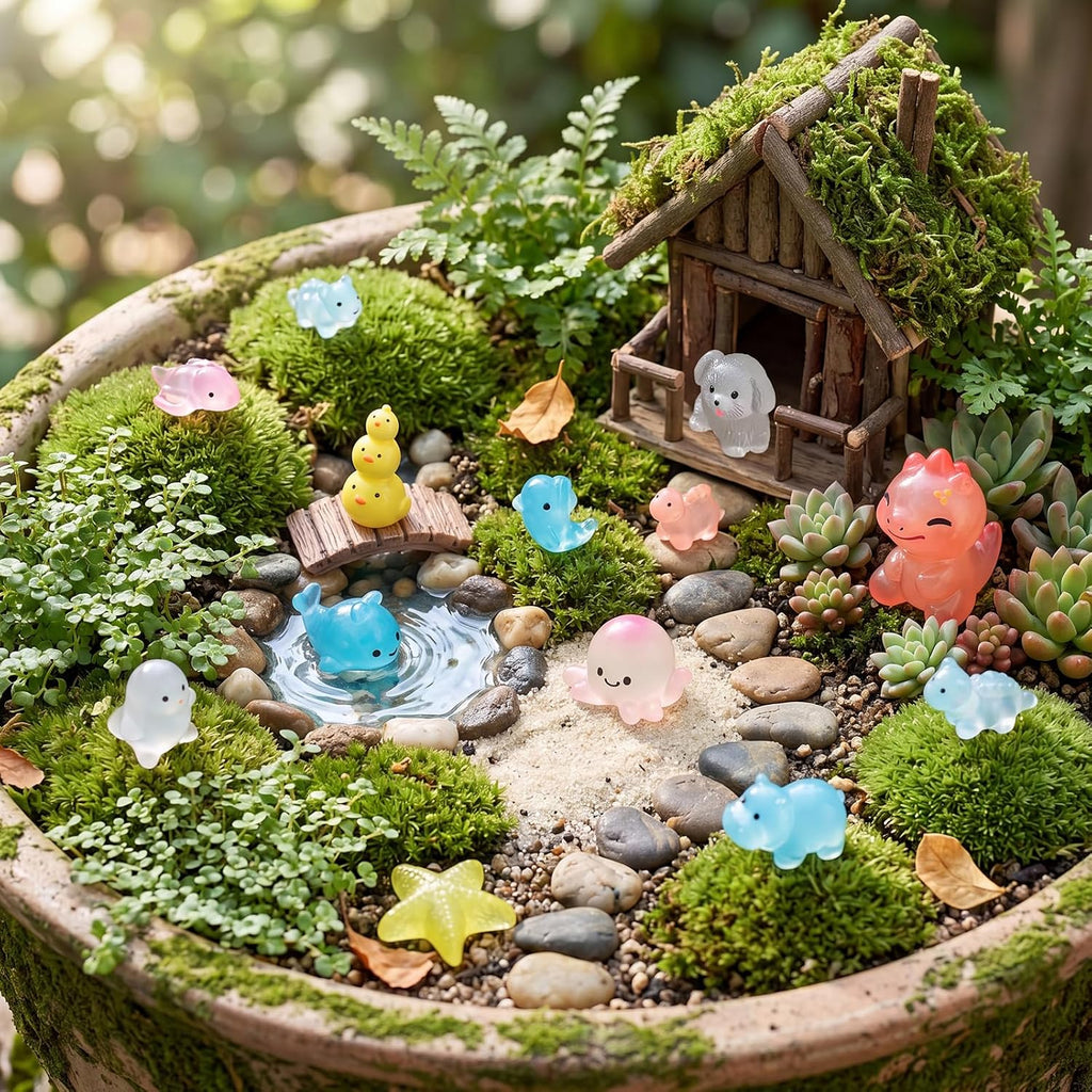 Prudiut 260Pcs Mini Resin Animals Luminous Tiny Resin Figures to Hide, Glow in Dark Animals Bulk for Micro Landscape Aquarium Decor Fairy Garden Dollhouse Accessories Party Favors