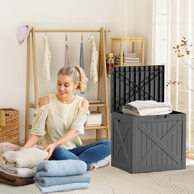 31 Gallon Outdoor Storage Box, Large Resin Deck Box for Patio Cushions, Garden Tools, Pool Accessories, Waterproof and Lockable Design, Storage Bench for Backyard & Deck(Black)