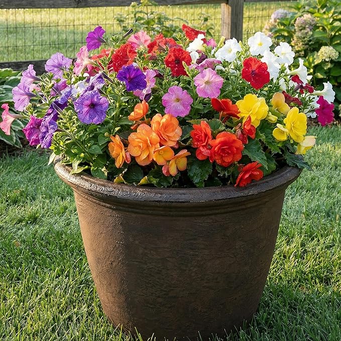Sunnydaze 20-Inch Anjelica Large Plastic Pot for Plants - Outdoor Double-Walled Large Plastic Planter with Drillable Drainage Holes - Rust