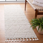 SAFAVIEH Marrakesh Collection Runner Rug - 2'2" x 16', Beige, Moroccan Trellis Design with Tassel Detail, Non-Shedding & Easy to Clean, Ideal for Hallway, Foyer, Entryway, Bedside (MRK517C)