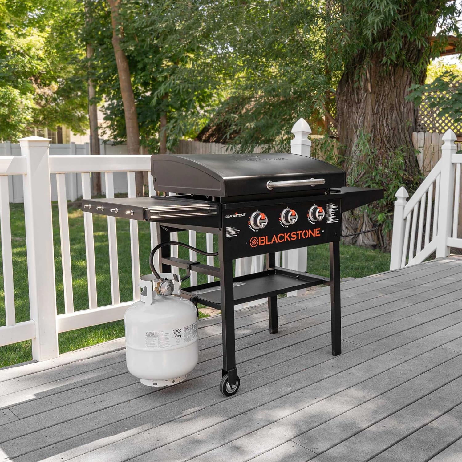 28 Inch Blackstone Griddle 2080 Original 3-Burner XL Griddle with Hood and Side Shelves Outdoor Flat Top Grill