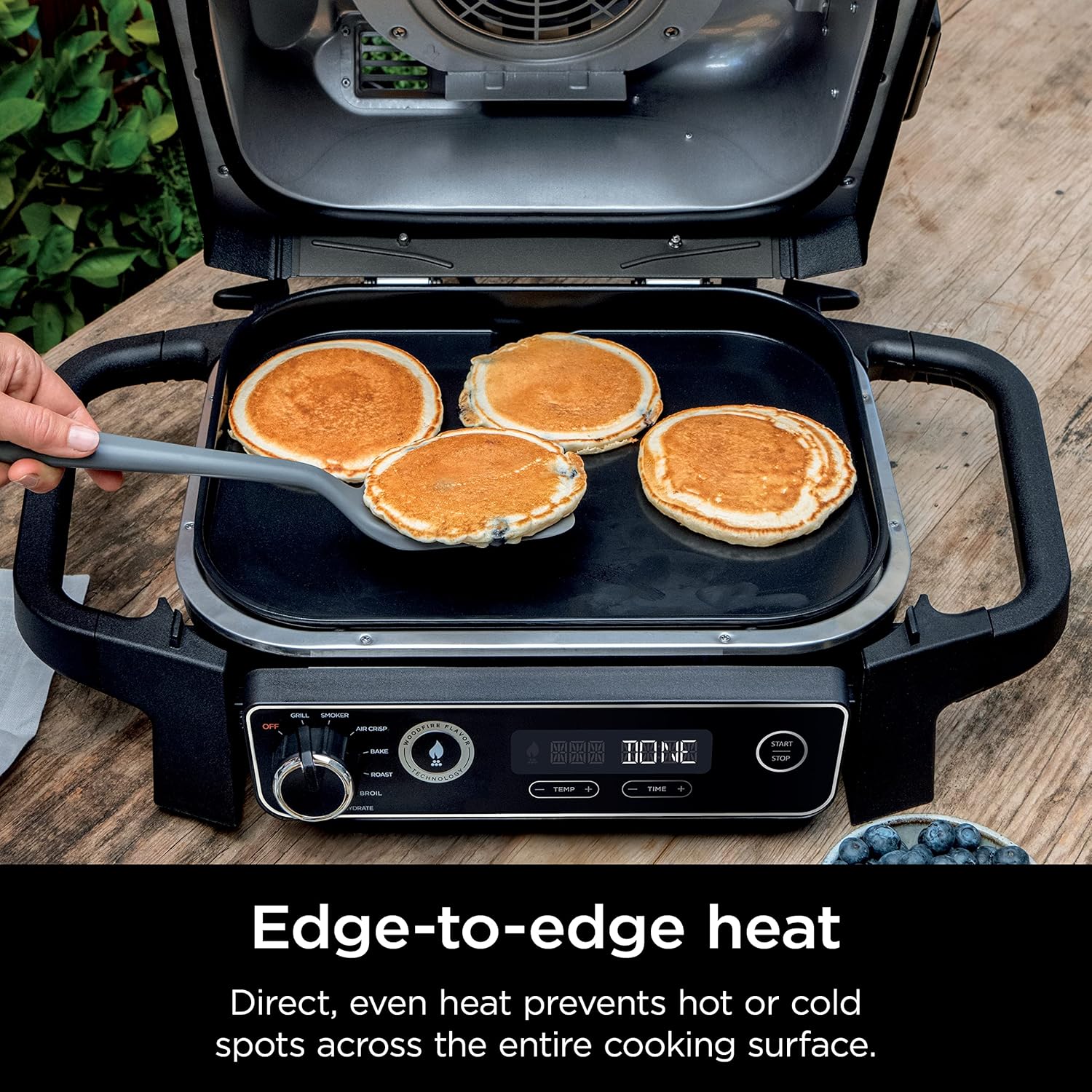 Ninja XSKGRDPLT Woodfire, Outdoor Flat Top Griddle Plate, Compatible with Ninja Woodfire Grills (OG700 series), Ceramic Coating, Insert, Black/Grey | Ninja Woodfire Griddle Plate clicks into your grill for even, edge-to-edge searing and easy-clean