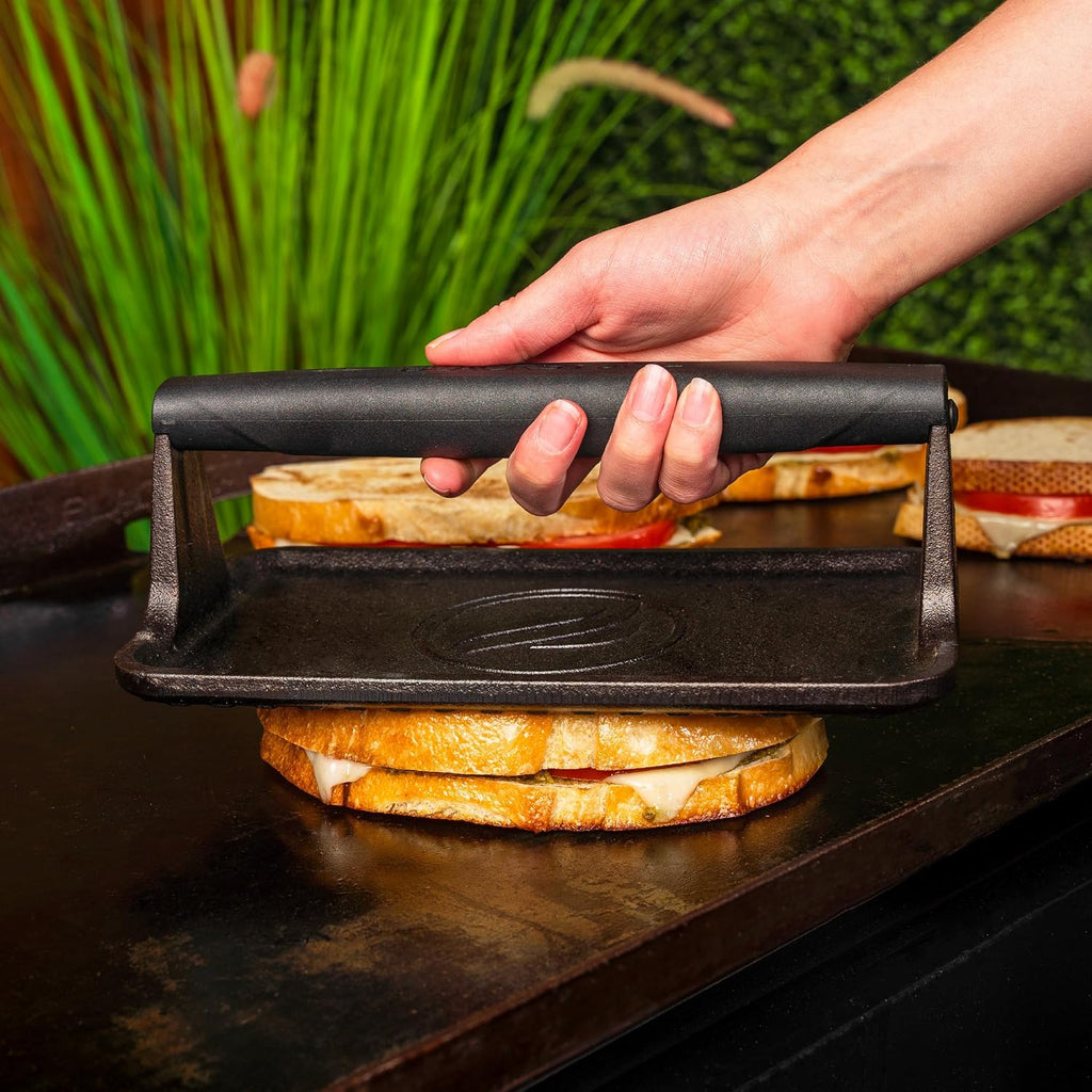 Blackstone 5553 Pre-Seasoned Cast Iron Griddle Press, 10" x 5.5", Black | Medium Heavy Duty, Heat Resistant Rubber Handle, Rectangle, For Meat, Burger, Bacon, Steak, Panini, Sandwich, Sausage
