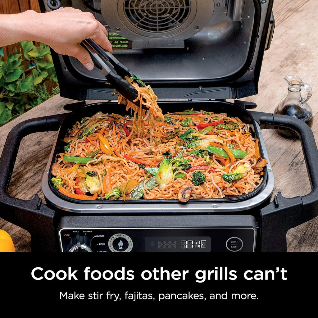 Ninja XSKGRDPLT Woodfire, Outdoor Flat Top Griddle Plate, Compatible with Ninja Woodfire Grills (OG700 series), Ceramic Coating, Insert, Black/Grey | Ninja Woodfire Griddle Plate clicks into your grill for even, edge-to-edge searing and easy-clean