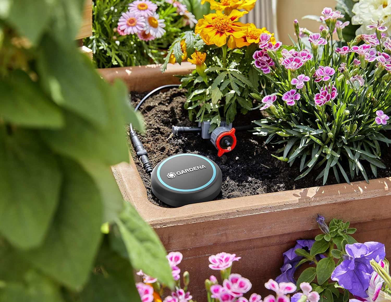 Gardena Extension Cable (10 m) Rain Sensor Soil Moisture Sensor, Connection Cable with Simple Click System, extendable to up to 105 m, Above and Below Ground (01868-20)