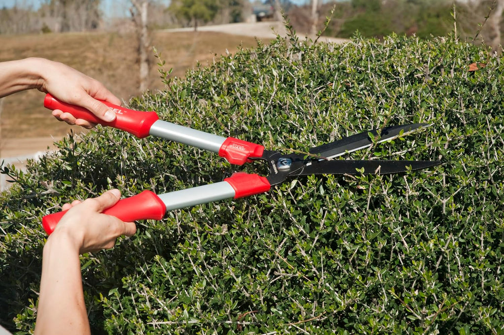 Corona HS3244 Comfortgel Hedge Shear, 9" Blade