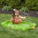 Step2 Water Bug Splash Pad, Kids Water Table & Sand Activity Sensory Playset, Sprinkler & Pool, Summer Outdoor Toys, for Toddlers 1.5+ Years Old