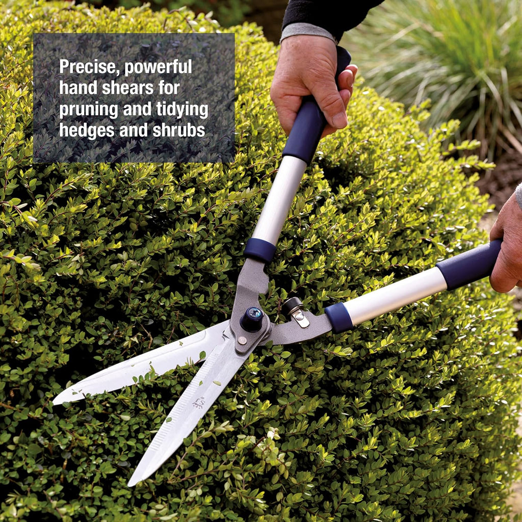 Spear & Jackson Razorsharp Notched Hedge Shears, Professional Garden Tool for Precision Trimming and Shaping, Quality Carbon Steel Blades