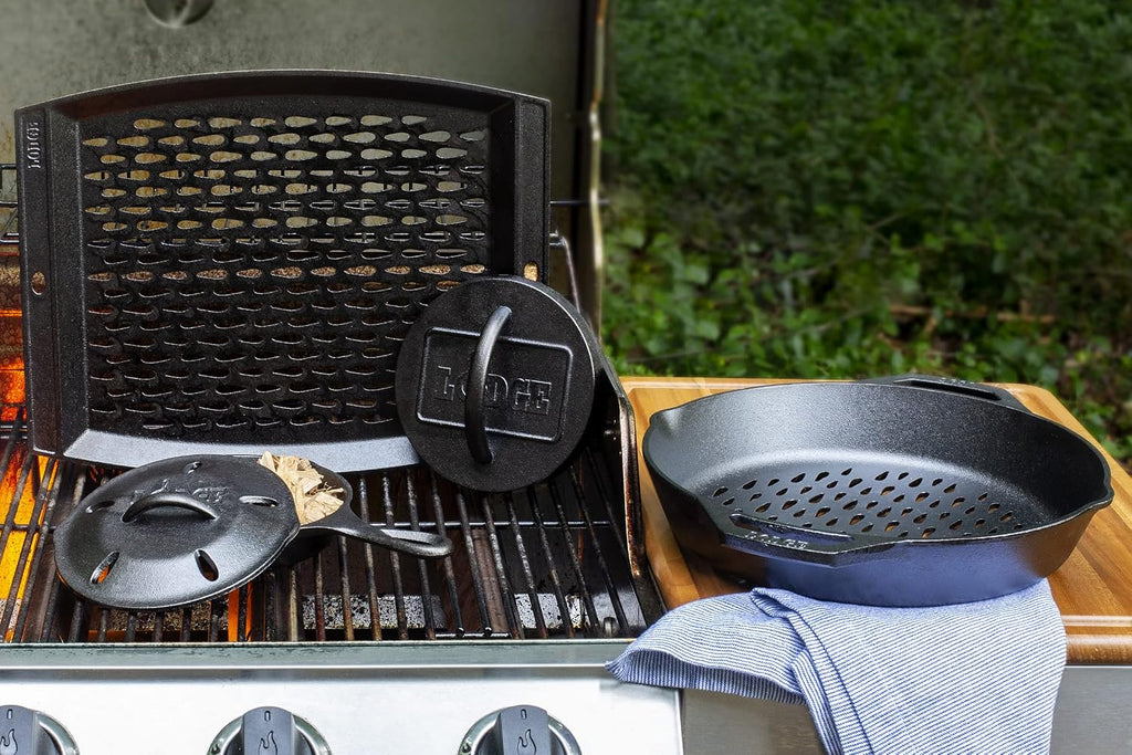 Lodge Pre-Seasoned Cast Iron Rectangle Grill Topper, 15 Inches | Protects Food from Falling Through the Grate, Cast Iron Grill Pan for Use Over Open Flame, Made in USA
